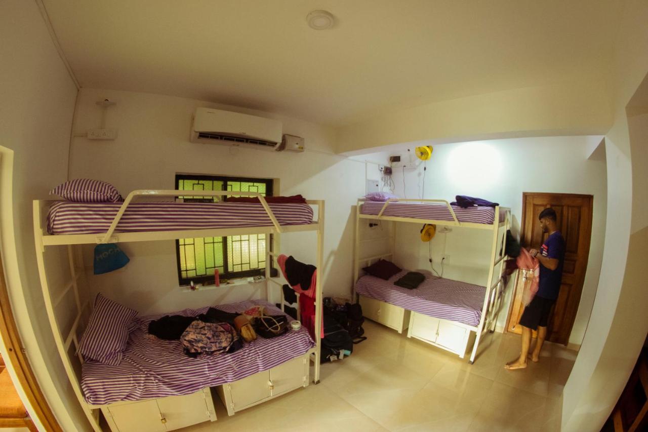 كاندولِم Bonds Hostel المظهر الخارجي الصورة
