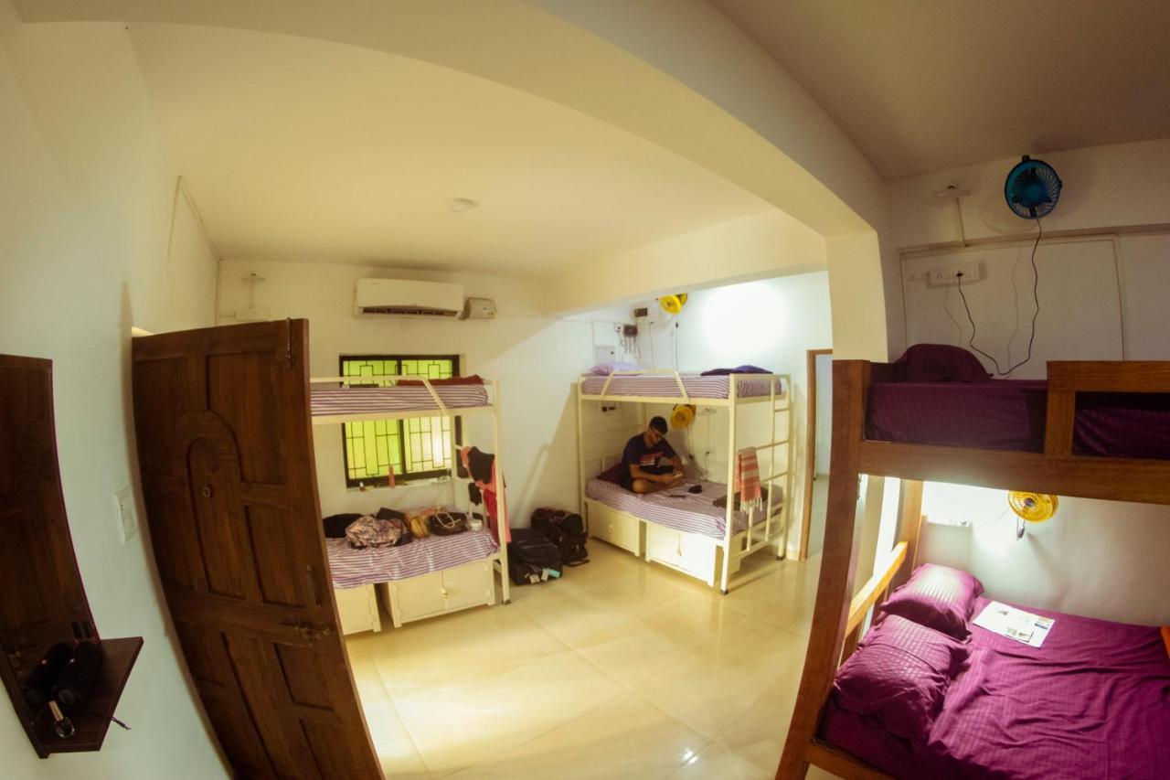 كاندولِم Bonds Hostel المظهر الخارجي الصورة